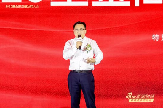 股票配资平台查询 杨德龙：巴菲特投资的智慧来自于广泛的阅读和独立的思考